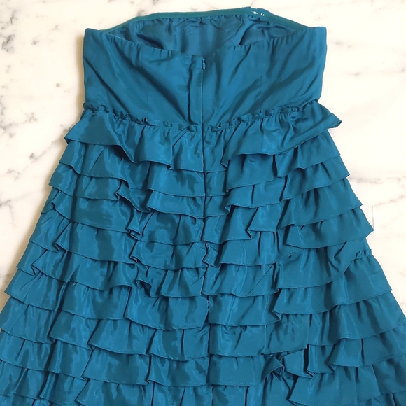 NWT. The Limited Fully lined teal color strapless ruffle tiered dress. - Picture 6 of 8